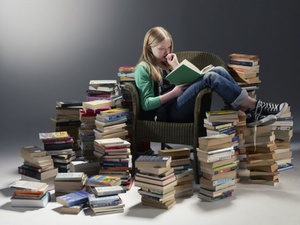 Чтение книг полезно